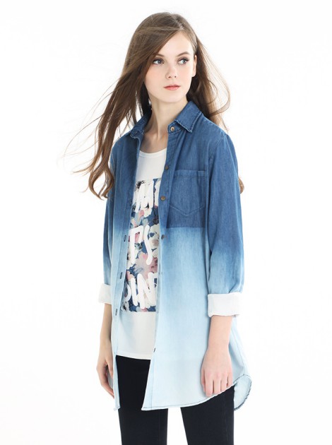 雙穿漸層牛仔長版襯衫-藍