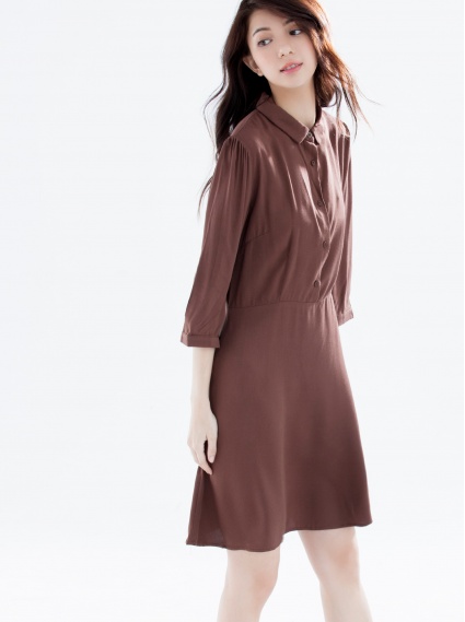 優雅俐落小洋裝-咖啡