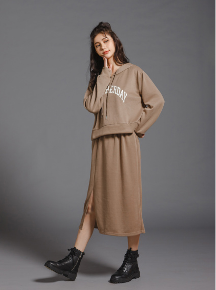 舒適棉感長裙-淺咖