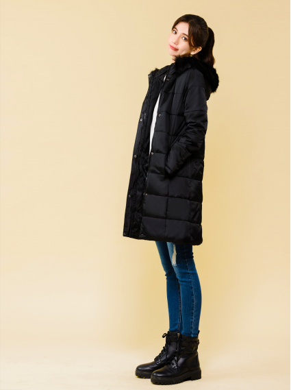 毛領寬版防水羽棉外套-黑