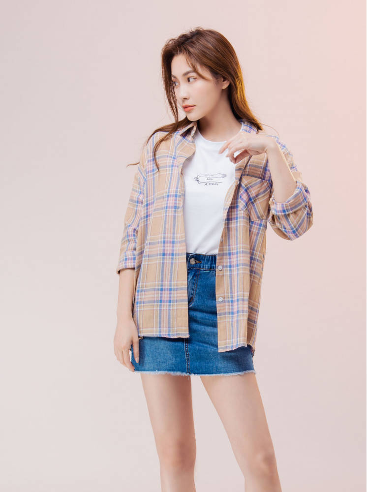 寬鬆落肩格紋襯衫-卡其