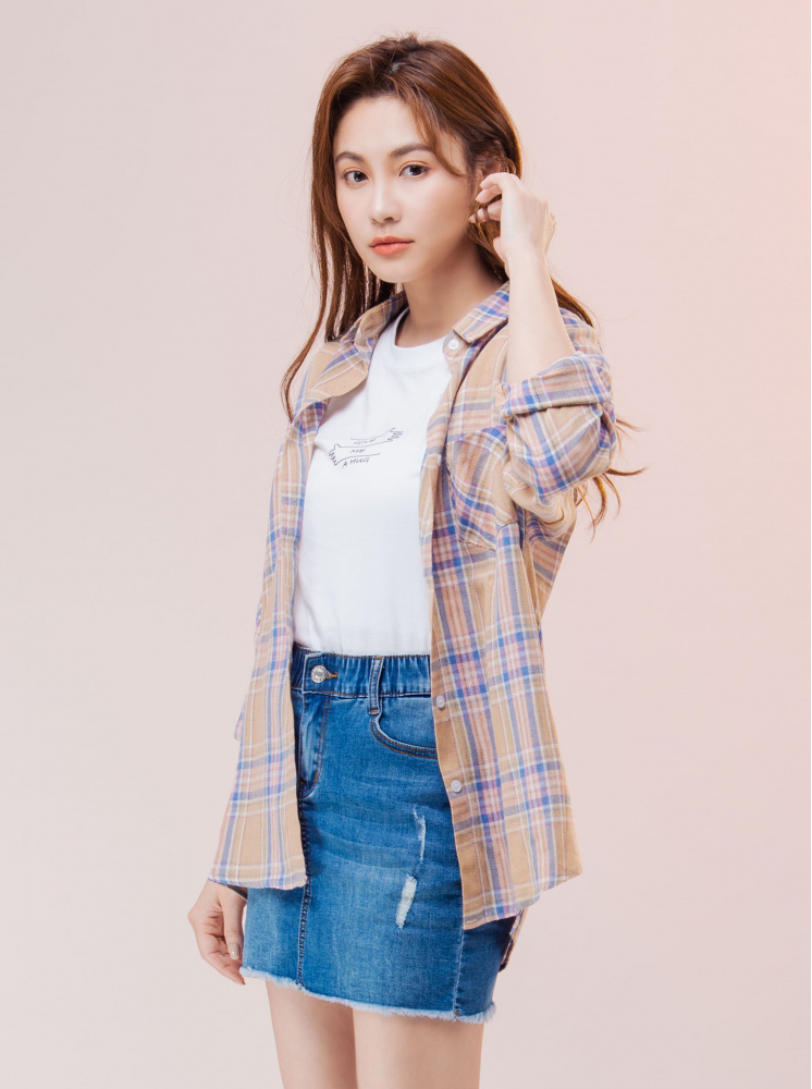 寬鬆落肩格紋襯衫-卡其