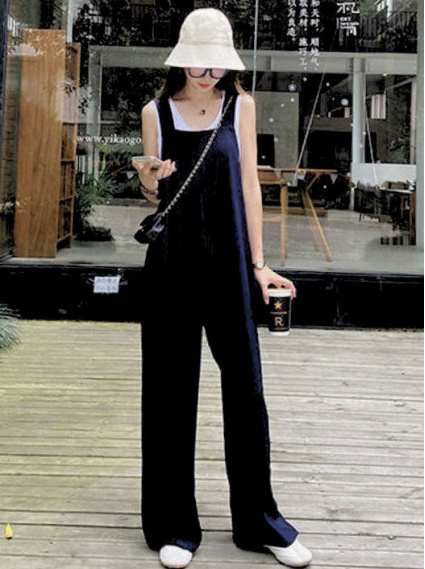 寬鬆開岔吊帶褲-黑